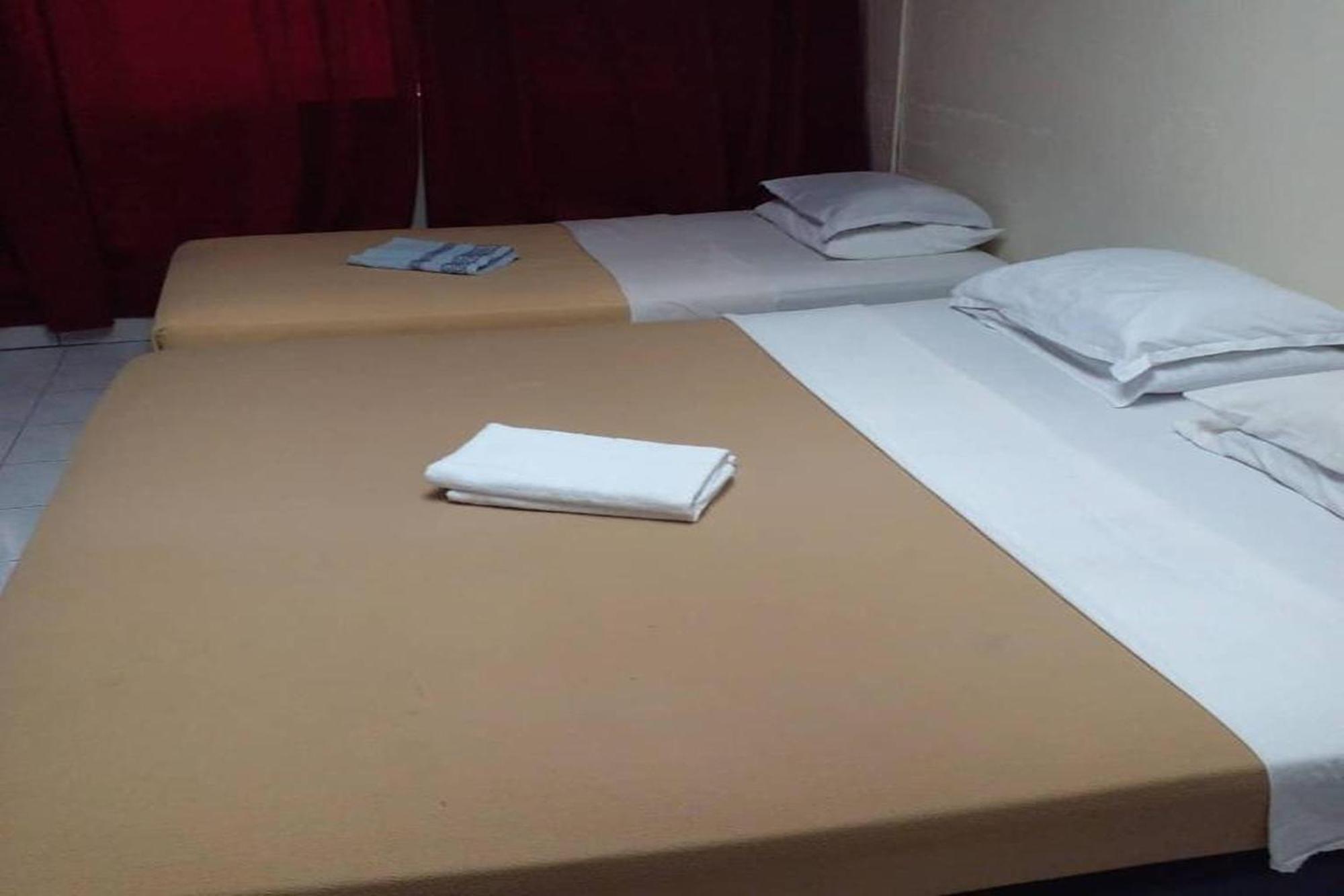 F Hotel Bayan Lepas Bagian luar foto