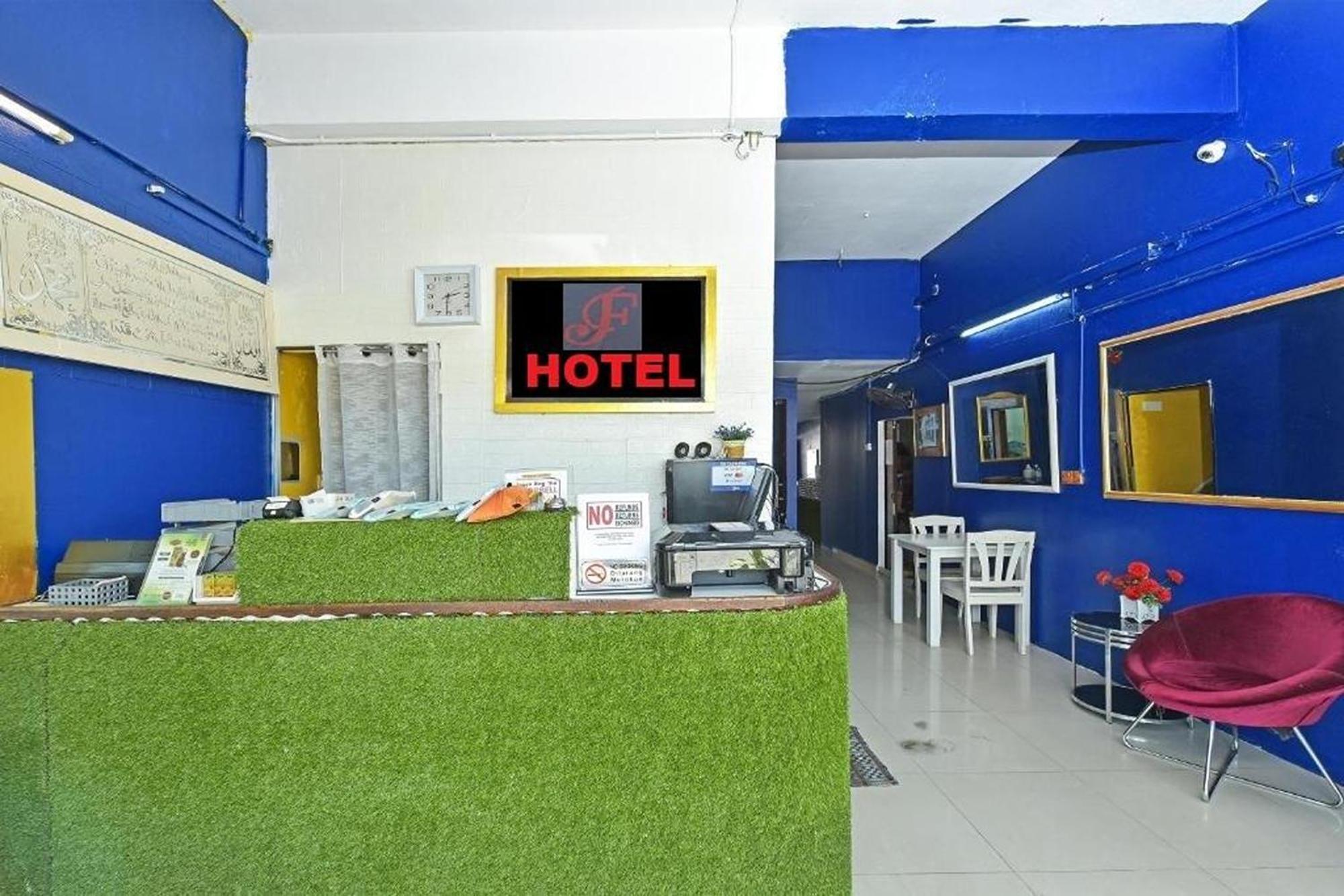 F Hotel Bayan Lepas Bagian luar foto