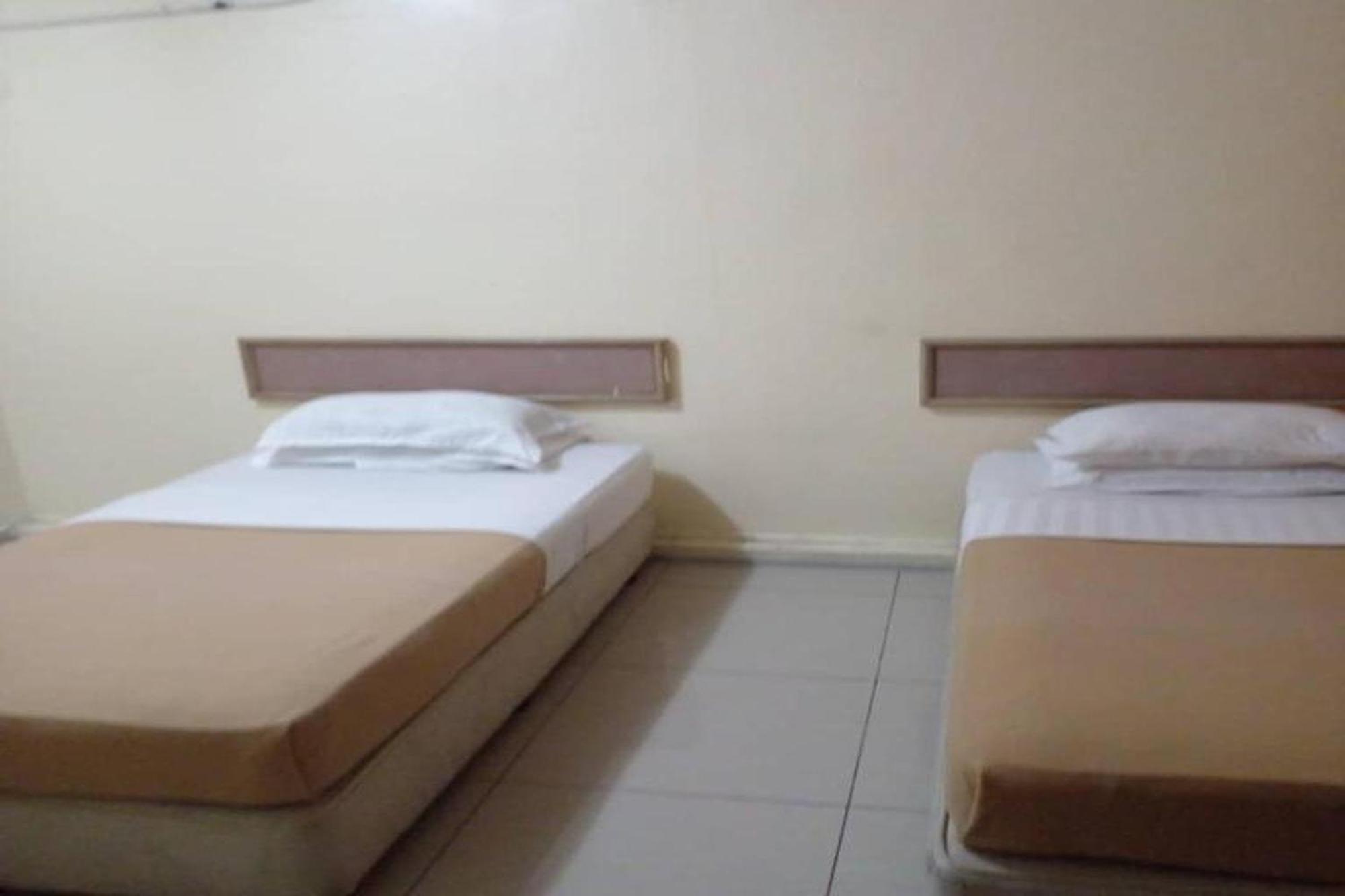 F Hotel Bayan Lepas Bagian luar foto